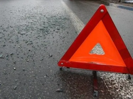 Водитель легковушки сбил насмерть пешехода во Львовской области
