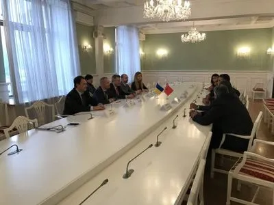 Київ планує налагодити ділові взаємини з Марокко