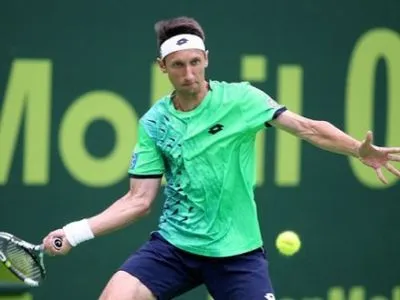 Теннисист С.Стаховский пробился в четвертьфинал турнира в Кемпере