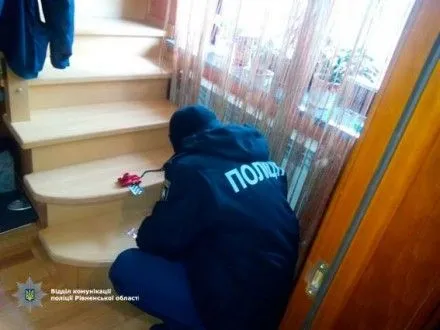 Неизвестные в балаклавах напали на семью бывшего майора милиции в Ровно