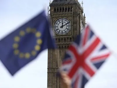 Парламент Великобритании проголосовал за начало Brexit