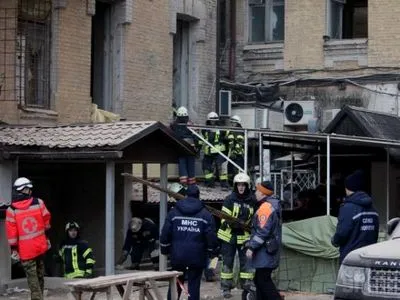 Прокуратура сообщила о подозрении мужчине по факту обрушения дома в Киеве