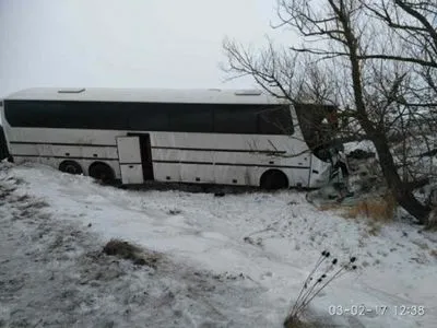 Два автобуса, микроавтобус и легковушка столкнулись в Винницкой области