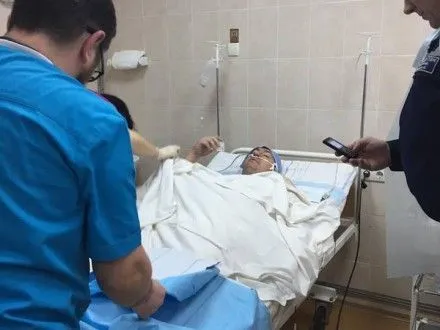 Раненого в Авдеевке подполковника ГосЧС доставили в больницу Мечникова