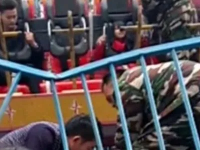 У Китаї в парку атракціонів загинула дівчинка