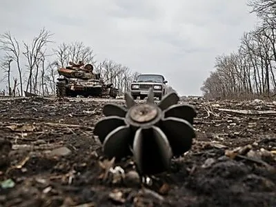 В Донецкой области в результате обстрела боевиков умер подросток