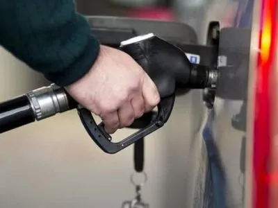 Цены на топливо за выходные не изменились - мониторинг АЗС