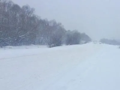 Движение грузовиков ограничили в Черкасской области