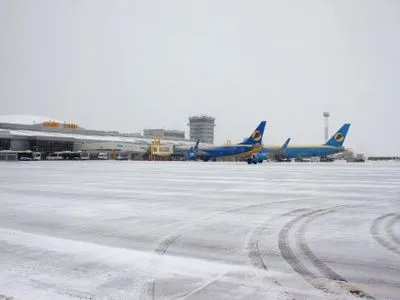 Несмотря на непогоду аэропорт "Борисполь" работает по расписанию