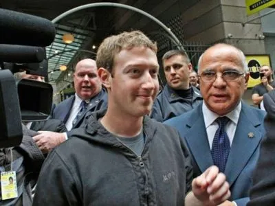 М.Цукерберга хотят исключить из совета директоров Facebook