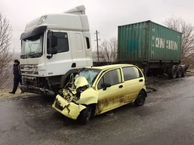 Внаслідок ДТП на Одещині одна людина загинула, троє постраждали