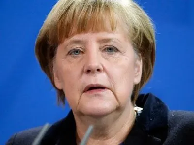 А.Меркель призвала В.Путина повлиять на боевиков Донбасса