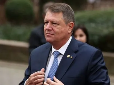 Президент Румунії запевнив, що не хоче відставки уряду