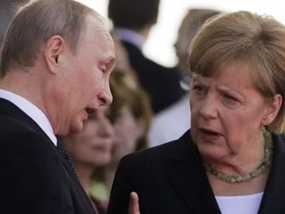 В.Путін і А.Меркель домовились про зустрічі у “нормандському форматі”