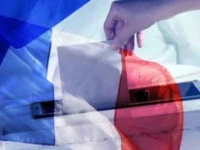 Опросы предсказывают победу Э.Макрона на президентских выборах во Франции