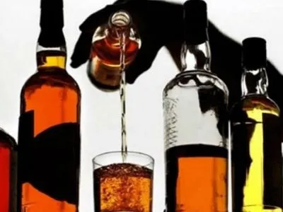 Киевляне рассказали, как ощутили на себе действие запрета на продажу алкоголя ночью