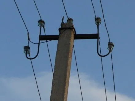 В поселках неподалеку от Мариуполя частично восстановили электроснабжение