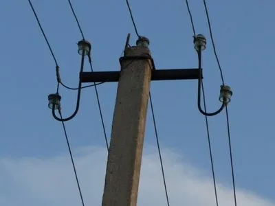 В поселках неподалеку от Мариуполя частично восстановили электроснабжение