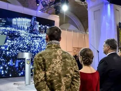 Президент приветствовал решение Киевсовета выделить землю для мемориала Героев Небесной Сотни