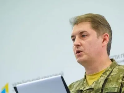 А.Мотузяник: РФ продолжает поставлять боевикам тяжелое вооружение