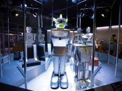 У лондонському Музеї науки відкрилася виставка роботів всіх часів
