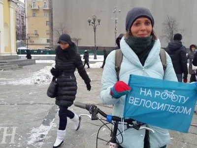Киевляне приняли участие в акции "На велосипеде на работу"