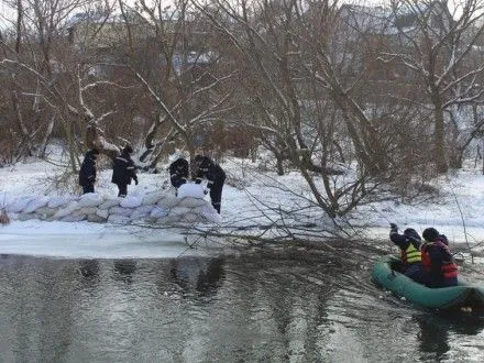 Спасатели тренировались ликвидировать ледоход на р.Смотрич в Хмельницкой области