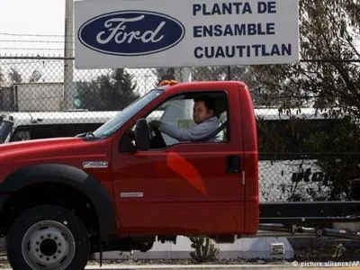 Ford вложит миллиард долларов в развитие беспилотных автомобилей