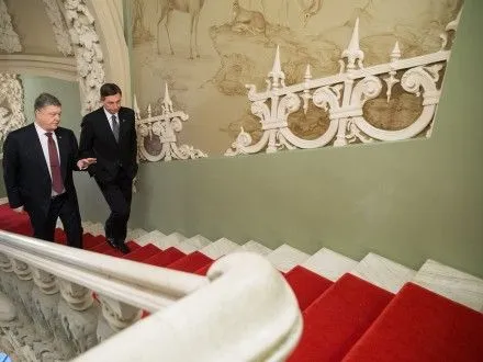 Президент Словенії розповів П.Порошенко про підсумки зустрічі з В.Путіним
