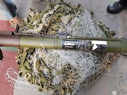bilshe-60-granatometiv-i-raketnikh-sistem-viluchila-politsiya-za-minuliy-rik