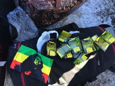 Украинец пытался перевести семена марихуаны в неподконтрольную Горловку
