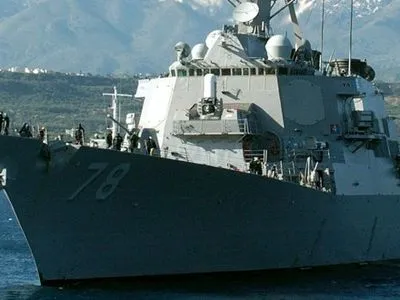 ВС США сообщили об опасном сближении военных самолетов РФ с эсминцем Porter в Черном море