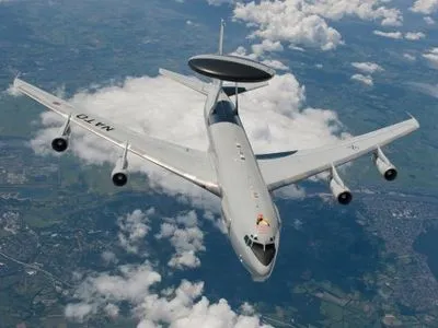 НАТО начало подготовку планов модернизации самолетов-разведчиков