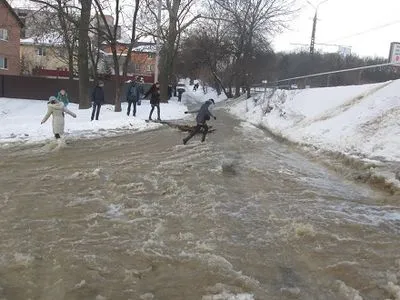 У Вінниці затопило Хмельницьке шосе