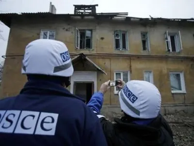 Наблюдатели ОБСЕ зафиксировали 400 взрывов в центре Донецка прошлой ночью