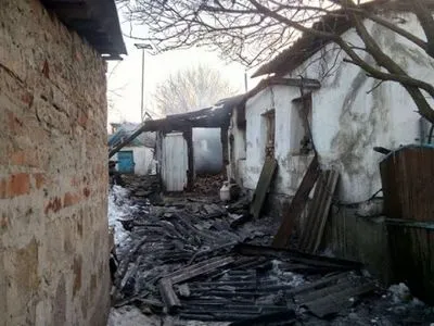 В результате ночного обстрела в Авдеевке повреждены 8 домов
