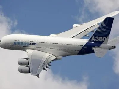 Найбільший авіалайнер Airbus 380 став експонатом Паризького музею