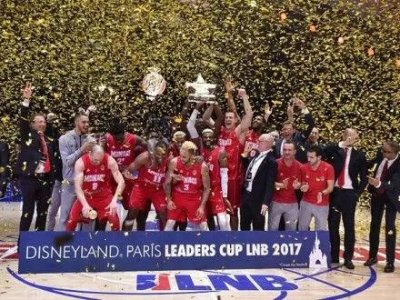 Украинец С.Гладырь в составе "Монако" выиграл Кубок французской лиги по баскетболу