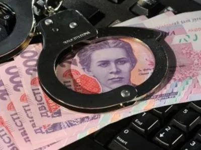Правоохоронці провели 17 обшуків у Києві та Черкасах та виявили конвертцентр із обігом 600 млн грн