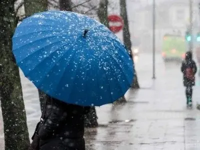 Синоптики на этой неделе обещают Украине неустойчивую погоду с мокрым снегом и дождем