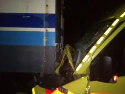 Автомобиль скорой помощи попал в ДТП в Житомирской области