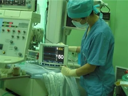 Отделение детской кардиохирургии в Днепропетровской области нуждается в оборудовании