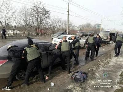 Дві людини постраждали у результаті стрілянини у Кропивницькому
