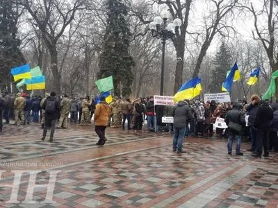 Охорону ВР посилили через мітинг на підтримку торгової блокади Донбасу