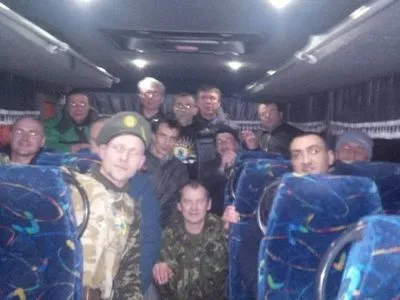 На Майдане собрали первый автобус желающих участвовать в блокаде Донбасса