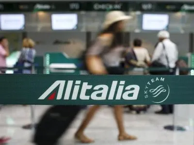 Alitalia скасувала 60% рейсів на 23 лютого