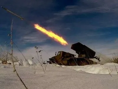 Боевики обстреляли из "Градов" позиции сил АТО в Водяном