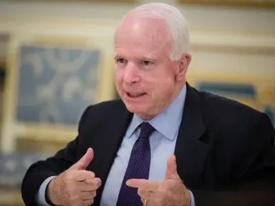 СМИ: сенатор Д.Маккейн тайно посетил Сирию