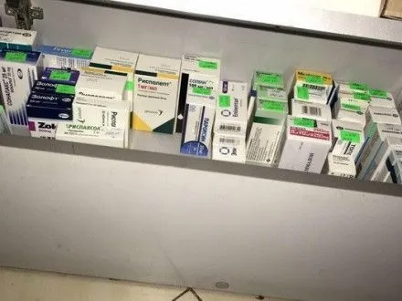 Правоохоронці викрили мережу аптек, де торгували фальсифікованими ліками