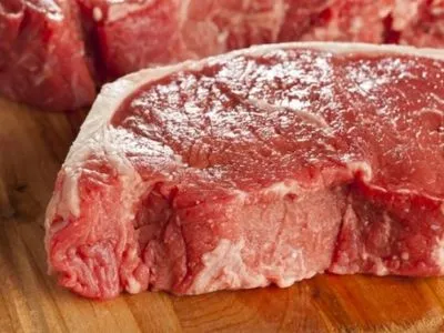 Запорожские предприниматели начали митинг против запрета на торговлю мясом